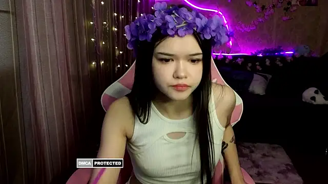 Snapshot of nezo_cutee chatting on October 23, 2025, 8:13 am nezo cutee online show from October 23, 2025, 8:13 am