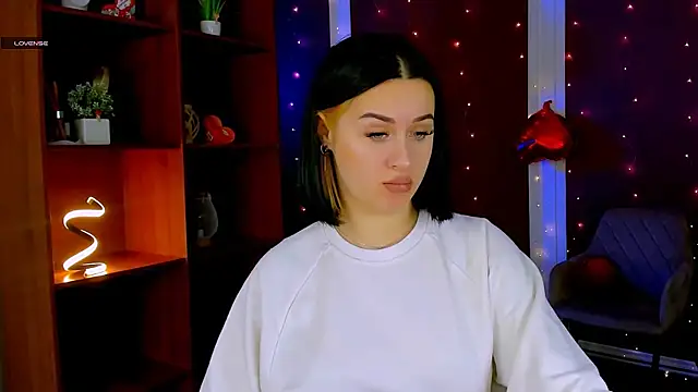 Snapshot of vivy_star1 chatting on February 22, 2026, 7:37 pm vivy star1 online show from February 22, 2026, 7:37 pm