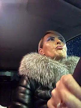 Snapshot of KirraWhite chatting on February 3, 2026, 4:43 am KirraWhite online show from February 3, 2026, 4:43 am