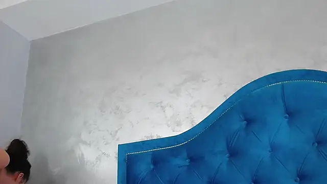 AnnaEve  online show from October 10, 2025, 7:36 pm