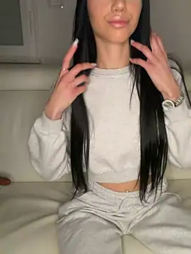 Snapshot of ilariea_girl chatting on February 20, 2026, 9:06 pm ilariea girl online show from February 20, 2026, 9:06 pm