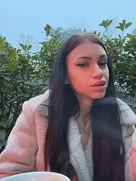 Snapshot of ilariea_girl chatting on November 15, 2025, 6:06 am ilariea girl online show from November 15, 2025, 6:06 am