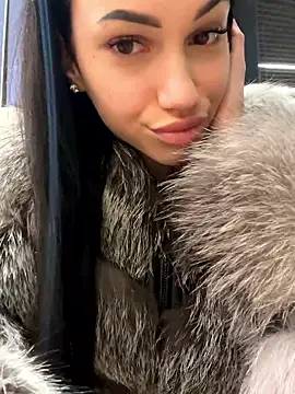 Snapshot of ilariea_girl chatting on January 18, 2026, 5:38 pm ilariea girl online show from January 18, 2026, 5:38 pm