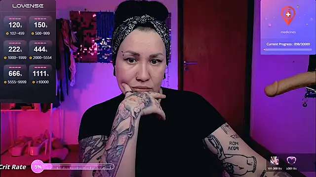 Snapshot of Senorita__Dakota chatting on April 1, 2026, 10:50 pm Senorita Dakota online show from April 1, 2026, 10:50 pm