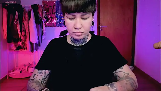 Snapshot of Senorita__Dakota chatting on April 14, 2026, 9:53 pm Senorita Dakota online show from April 14, 2026, 9:53 pm