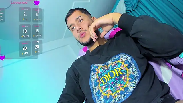 Hot Latino boy  online show from October 17, 2025, 5:00 am