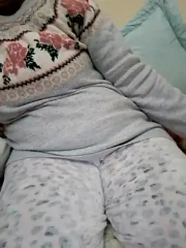 Snapshot of anal_lover90 chatting on January 8, 2026, 5:30 pm anal lover90 online show from January 8, 2026, 5:30 pm