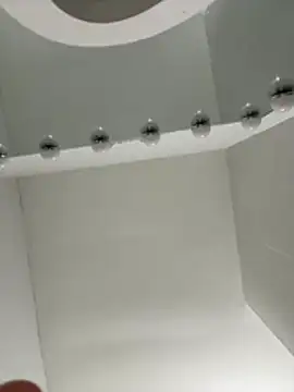 Victoria6989 online show from December 2, 2025, 11:01 am