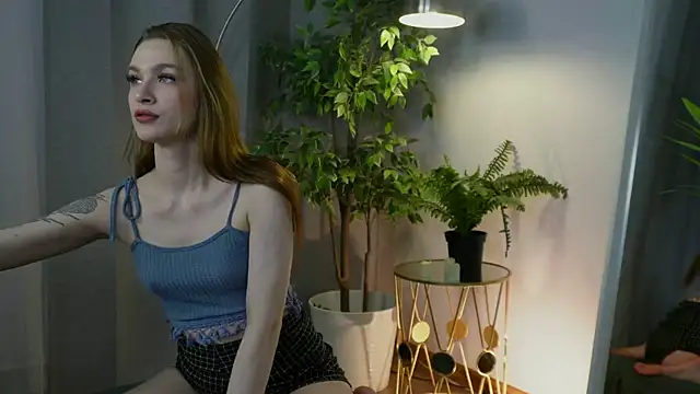 Snapshot of PollyMayer chatting on November 30, 2025, 8:53 pm PollyMayer online show from November 30, 2025, 8:53 pm