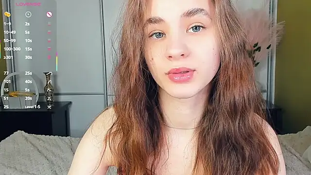 JinnyMcie online show from May 2, 2026, 9:25 am