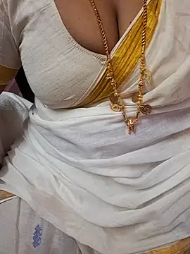 Tamil Ammani online show from May 16, 2026, 10:36 am