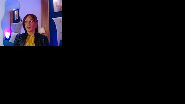 Snapshot of GloryShine chatting on February 11, 2026, 12:38 pm GloryShine online show from February 11, 2026, 12:38 pm