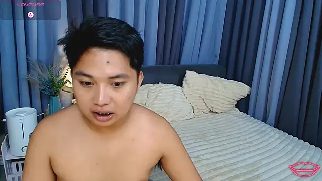 Snapshot of Kaydee_Callix chatting on October 17, 2025, 11:28 pm Kaydee Callix online show from October 17, 2025, 11:28 pm