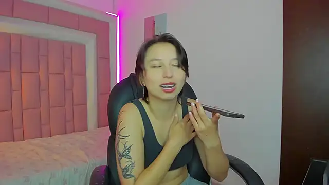 Klaret Toy online show from December 4, 2025, 7:57 pm