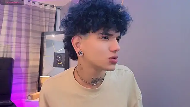 Snapshot of todoroki_g chatting on November 13, 2025, 11:58 am todoroki g online show from November 13, 2025, 11:58 am