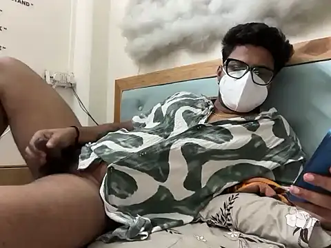 Snapshot of YourBlackBull chatting on March 3, 2026, 12:56 pm YourBlackBull online show from March 3, 2026, 12:56 pm