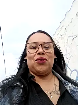 Italia 12 online show from November 5, 2025, 9:29 pm