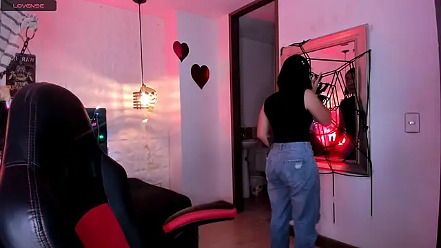 isaa dl online show from October 6, 2025, 10:21 pm