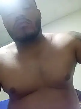 Snapshot of NatanSouza03 chatting on December 17, 2025, 1:10 am NatanSouza03 online show from December 17, 2025, 1:10 am