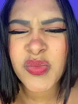 Snapshot of sarafox_10 chatting on October 8, 2025, 8:09 pm sarafox 10 online show from October 8, 2025, 8:09 pm