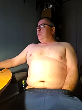 Iceman69696 online show from May 9, 2026, 3:43 am