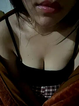 Snapshot of Subita_nice chatting on December 14, 2025, 1:45 am Subita nice online show from December 14, 2025, 1:45 am