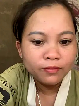 lan-xinh01 online show from October 9, 2025, 5:08 am