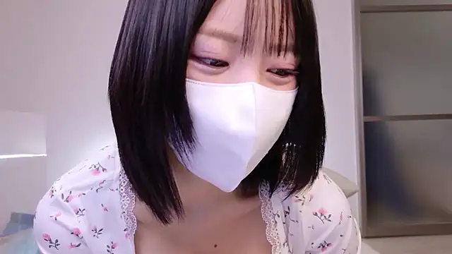 Snapshot of hana-08787- chatting on April 23, 2026, 8:43 am hana-08787- online show from April 23, 2026, 8:43 am