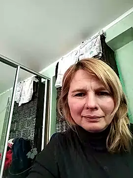 Snapshot of Masha412111 chatting on January 9, 2026, 12:56 pm Masha412111 online show from January 9, 2026, 12:56 pm