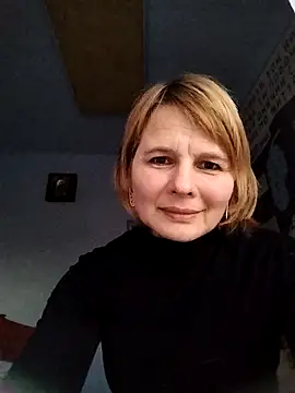 Snapshot of Masha412111 chatting on February 28, 2026, 4:17 pm Masha412111 online show from February 28, 2026, 4:17 pm