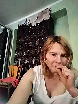 Snapshot of Masha412111 chatting on January 18, 2026, 2:53 pm Masha412111 online show from January 18, 2026, 2:53 pm