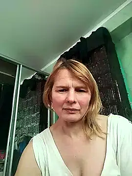 Snapshot of Masha412111 chatting on January 19, 2026, 9:13 am Masha412111 online show from January 19, 2026, 9:13 am