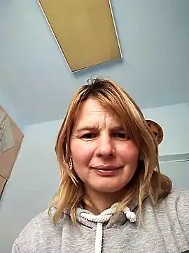 Snapshot of Masha412111 chatting on February 13, 2026, 8:47 am Masha412111 online show from February 13, 2026, 8:47 am