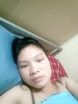 Snapshot of Hin_xx chatting on October 10, 2025, 1:28 am Hin xx online show from October 10, 2025, 1:28 am