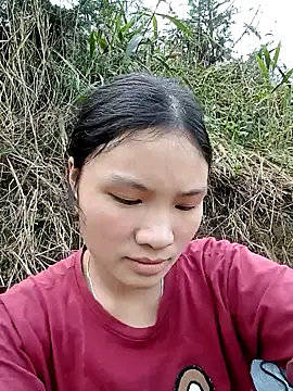 Snapshot of Hin_xx chatting on October 19, 2025, 5:21 am Hin xx online show from October 19, 2025, 5:21 am