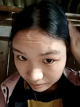 Snapshot of Hin_xx chatting on October 23, 2025, 1:04 am Hin xx online show from October 23, 2025, 1:04 am