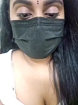 Snapshot of Dheronika_sweetie chatting on December 23, 2025, 4:01 am Dheronika sweetie online show from December 23, 2025, 4:01 am