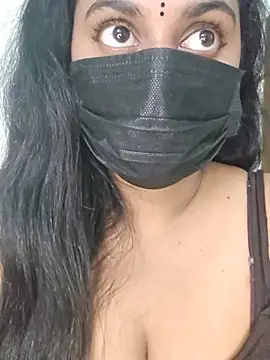Snapshot of Dheronika_sweetie chatting on June 24, 2026, 3:43 pm Dheronika sweetie online show from June 24, 2026, 3:43 pm