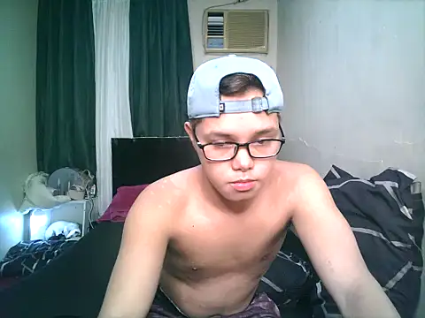 hot babyboy26 online show from November 20, 2025, 10:38 am