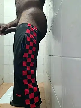 Snapshot of nice686@xh chatting on February 18, 2026, 9:00 pm nice686xh online show from February 18, 2026, 9:00 pm