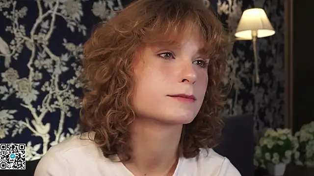 Snapshot of BellaReppert chatting on November 4, 2025, 10:08 am BellaReppert online show from November 4, 2025, 10:08 am