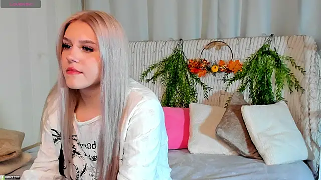 Snapshot of Malisha_kiss chatting on October 29, 2025, 9:19 am Malisha kiss online show from October 29, 2025, 9:19 am