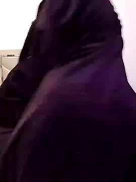 Snapshot of hot_inaas chatting on November 11, 2025, 10:15 pm hot inaas online show from November 11, 2025, 10:15 pm