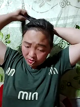 Snapshot of Minkine022 chatting on April 8, 2026, 1:01 pm Minkine022 online show from April 8, 2026, 1:01 pm