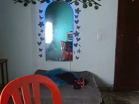 Snapshot of Ebony_luna chatting on December 5, 2025, 7:12 pm Ebony luna online show from December 5, 2025, 7:12 pm