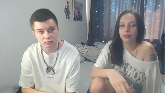 Snapshot of Mark_and_Wendy chatting on June 5, 2026, 7:14 am Mark and Wendy online show from June 5, 2026, 7:14 am