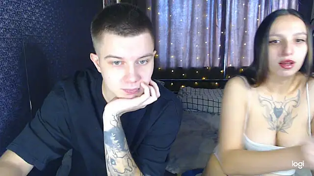 Snapshot of Mark_and_Wendy chatting on October 11, 2025, 5:41 am Mark and Wendy online show from October 11, 2025, 5:41 am