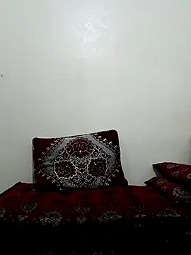 Miss-Queen online show from February 5, 2026, 3:46 am