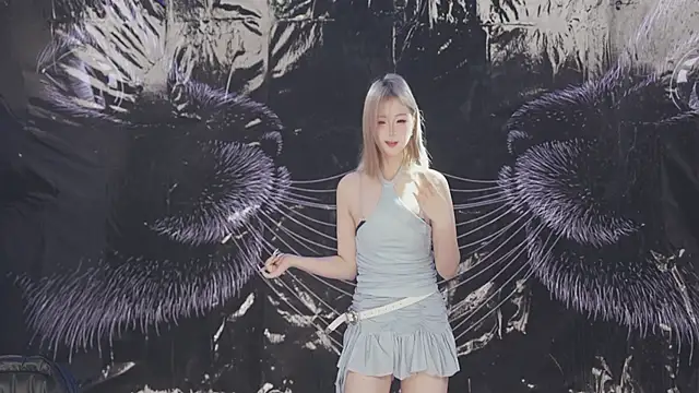 Snapshot of sweetgirls666 chatting on April 7, 2026, 11:23 am sweetgirls666 online show from April 7, 2026, 11:23 am