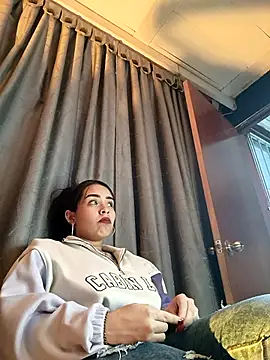 Mia lopez 1 online show from April 9, 2026, 12:12 am